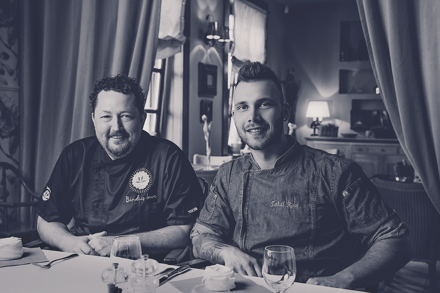 Crispy carp with asparagus and asparagus salad