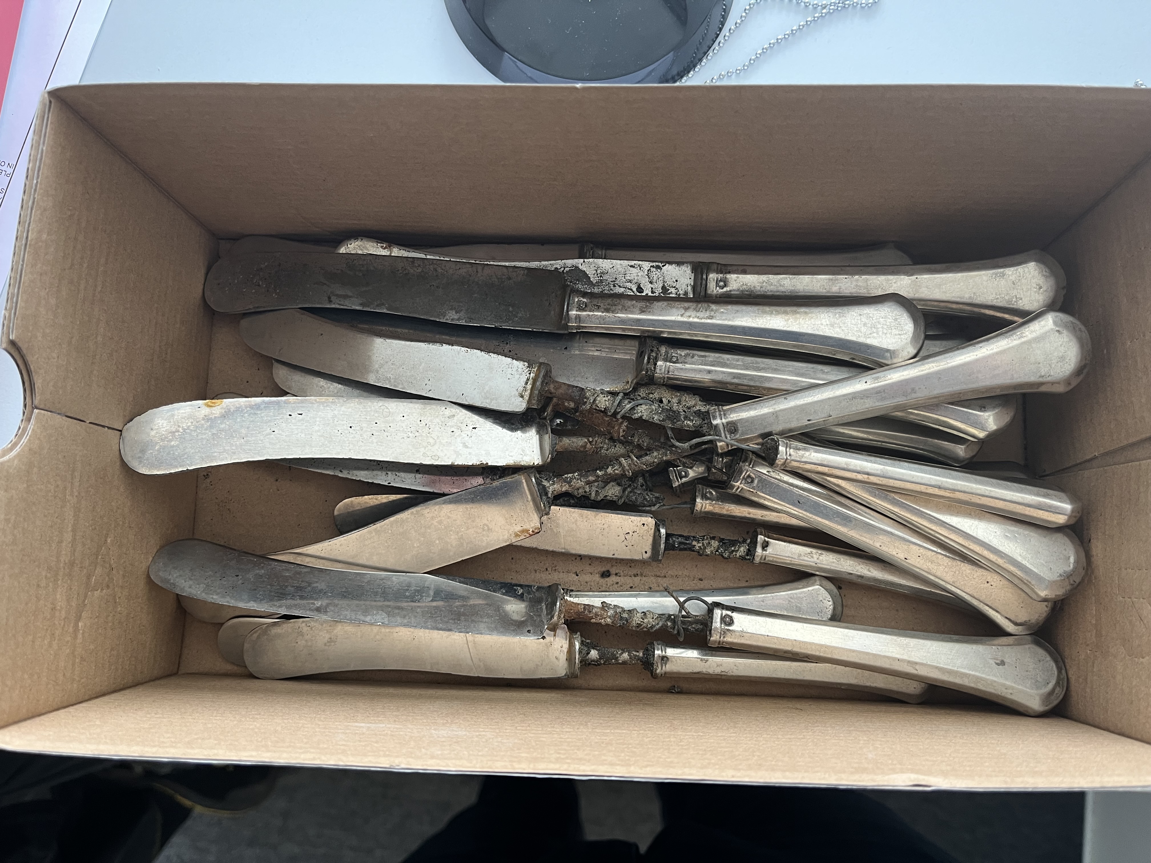 starý strieborný príbor